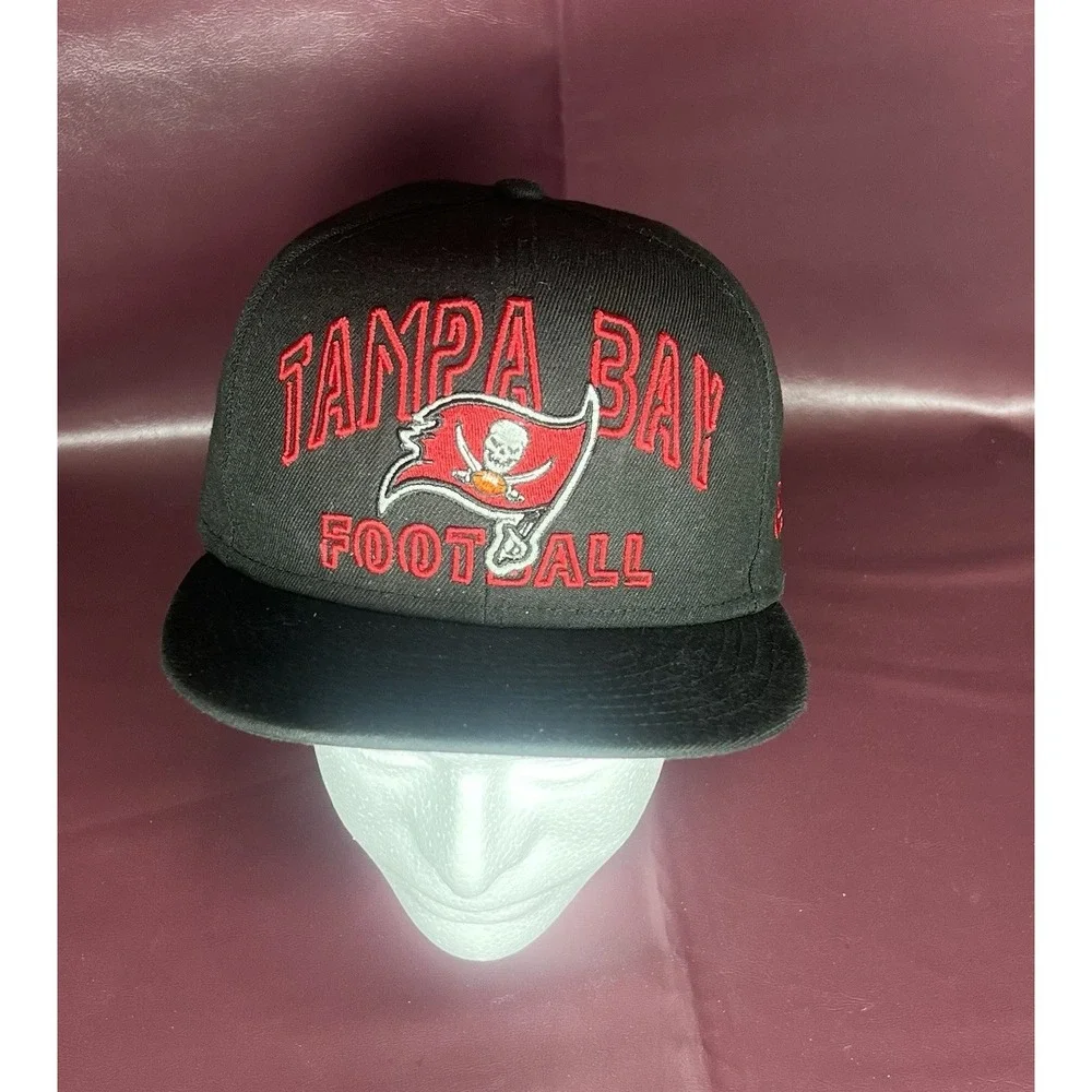 New Era Tampa Bay Buccaneers Cap Hat Adult Mens Embroidered Logo Adjustable Snap
